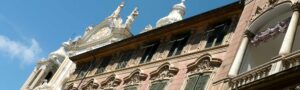 Arredamento uffici a Genova, La Spezia e Liguria. Nella foto Tipica architettura Ligure